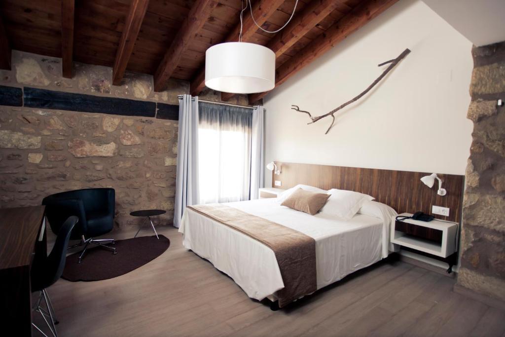Hotel Restaurante Masia La Torre Mora de Rubielos Oda fotoğraf